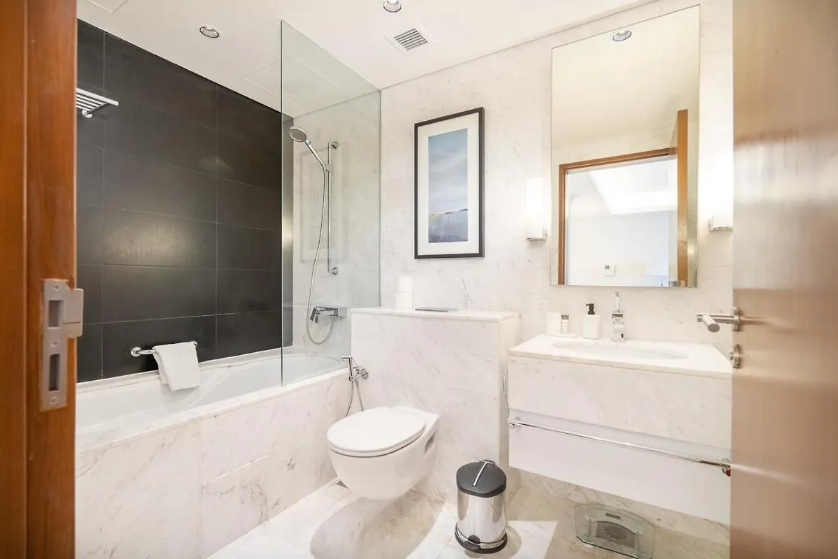 Elegant Studio Apartment Perfect For 2 At The Address Dubai Mall