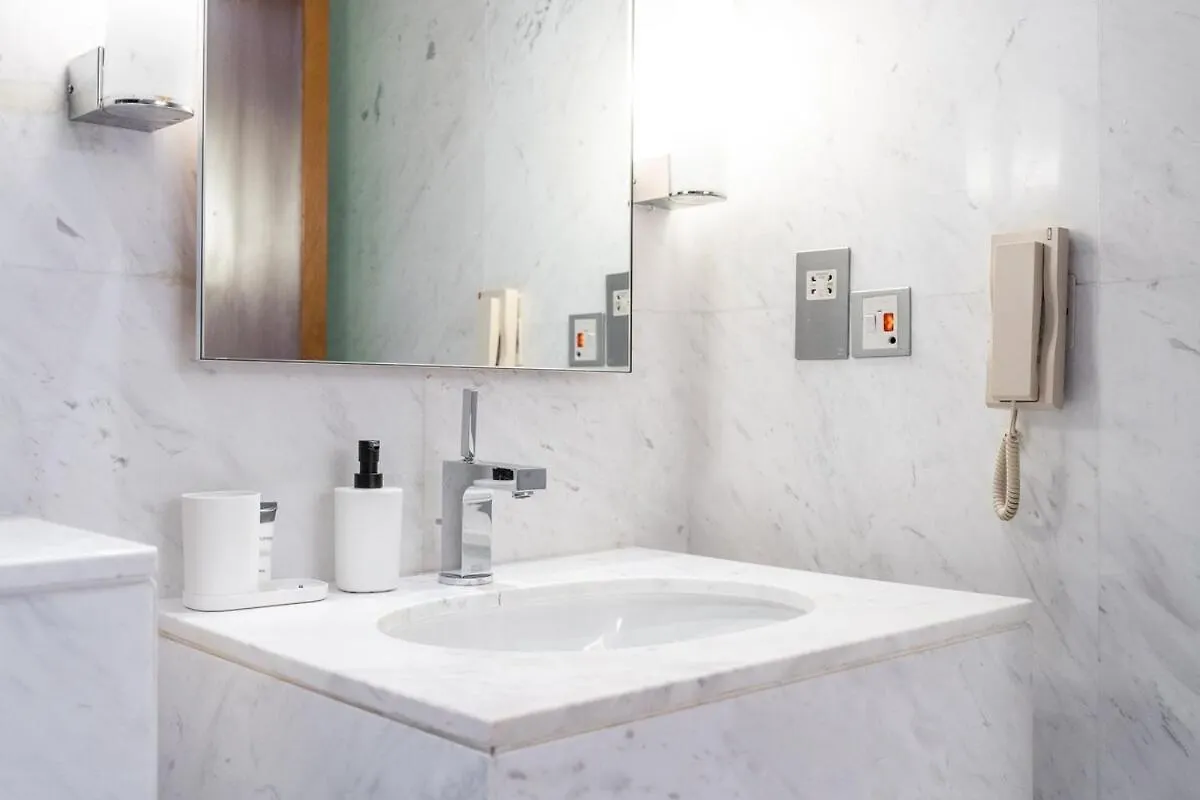 Elegant Studio Apartment Perfect For 2 At The Address Dubai Mall 0*,  Spojené arabské emiráty