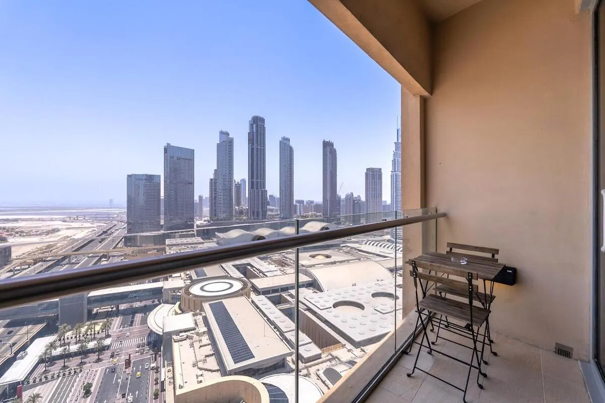 Elegant Studio Apartment Perfect For 2 At The Address Dubai Mall